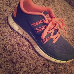 Grey and pink Nike’s